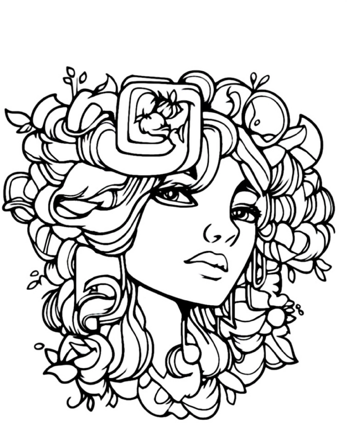 frau-mit-lockigem-haar-und-blumen